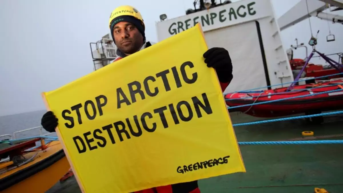 kumi naidoo greenpeace ártico leiv eriksson