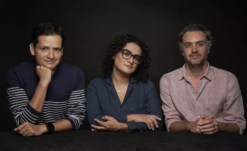 Lucio Usobiaga, Gabriela Rentería y Jorge Vallejo.