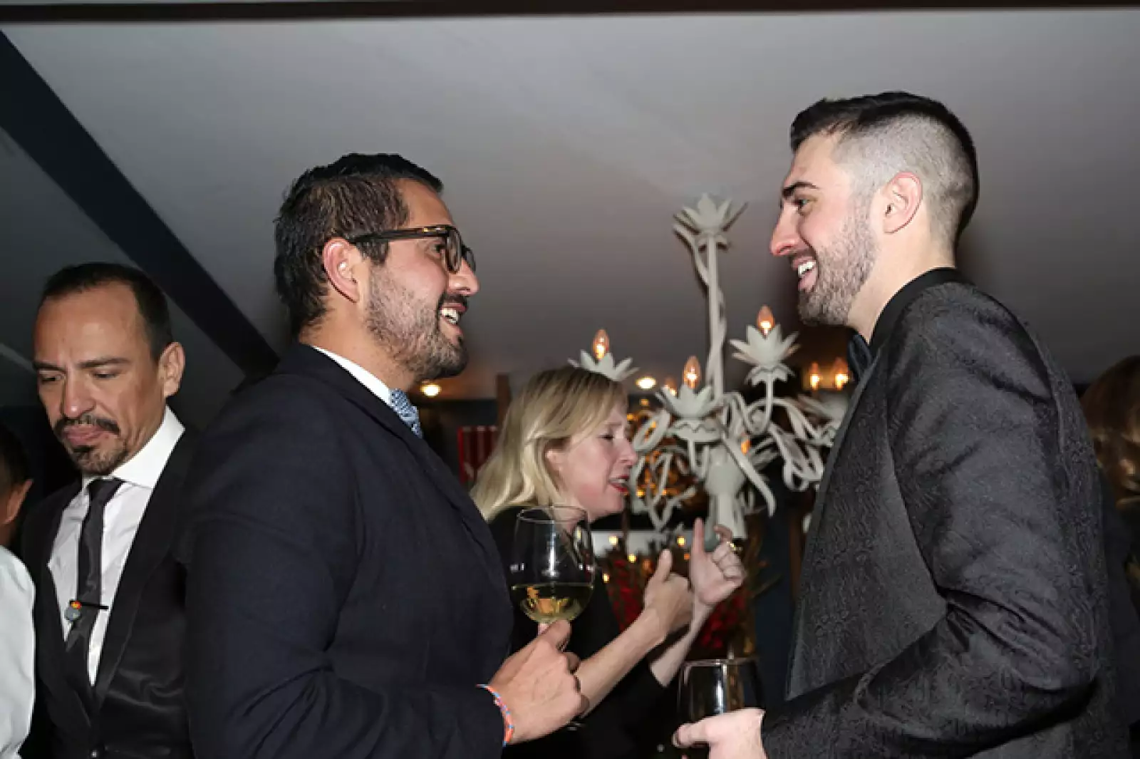 Gildo Medina,Mathieu Matachaga