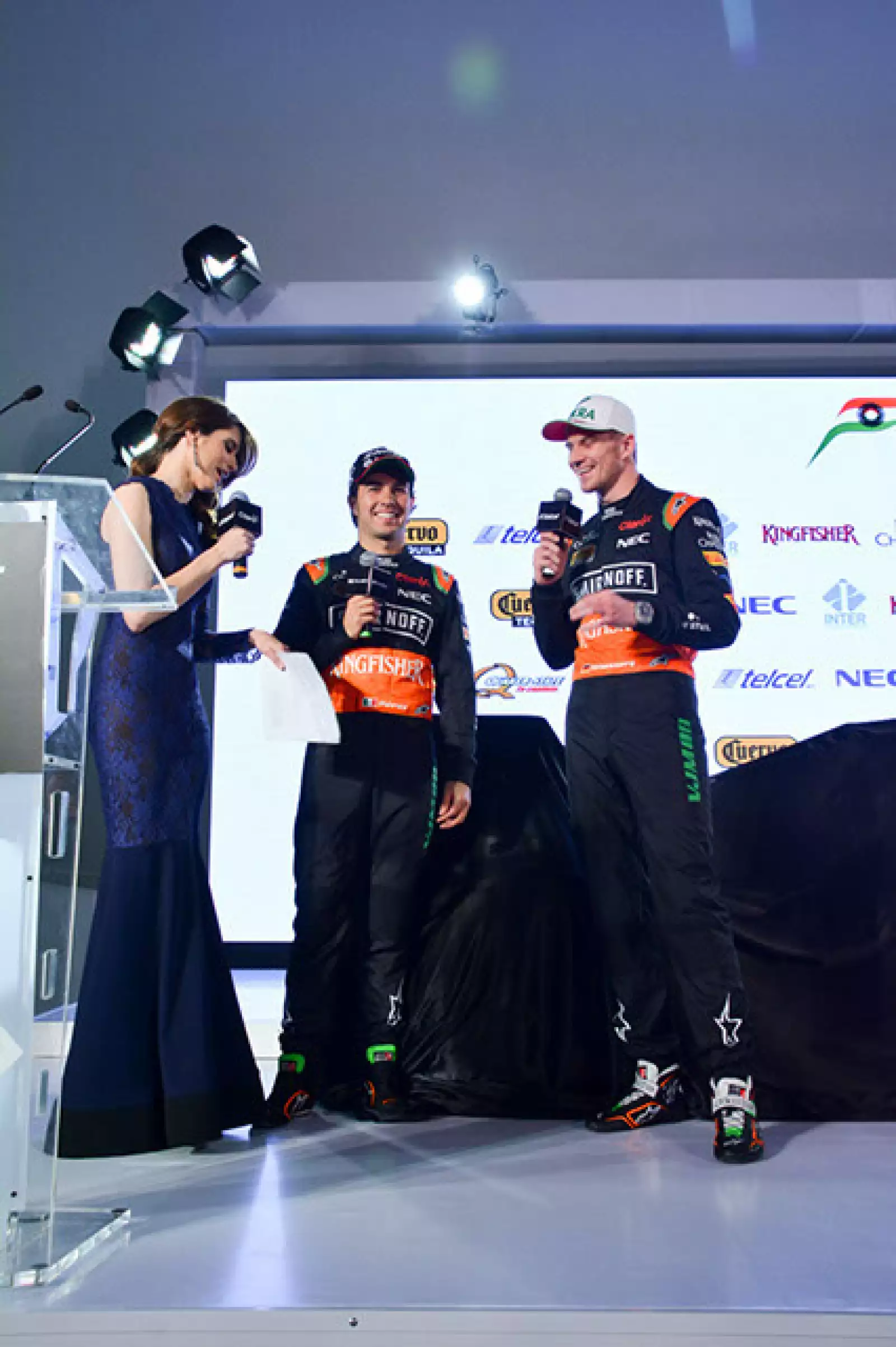 María José Rojas,Checo Pérez y Nico Hulkenberg.