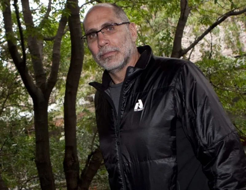 El escritor y director Guillermo Arriaga será jurado en el prestigiado evento de cine, a celebrarse en esa localidad de España.