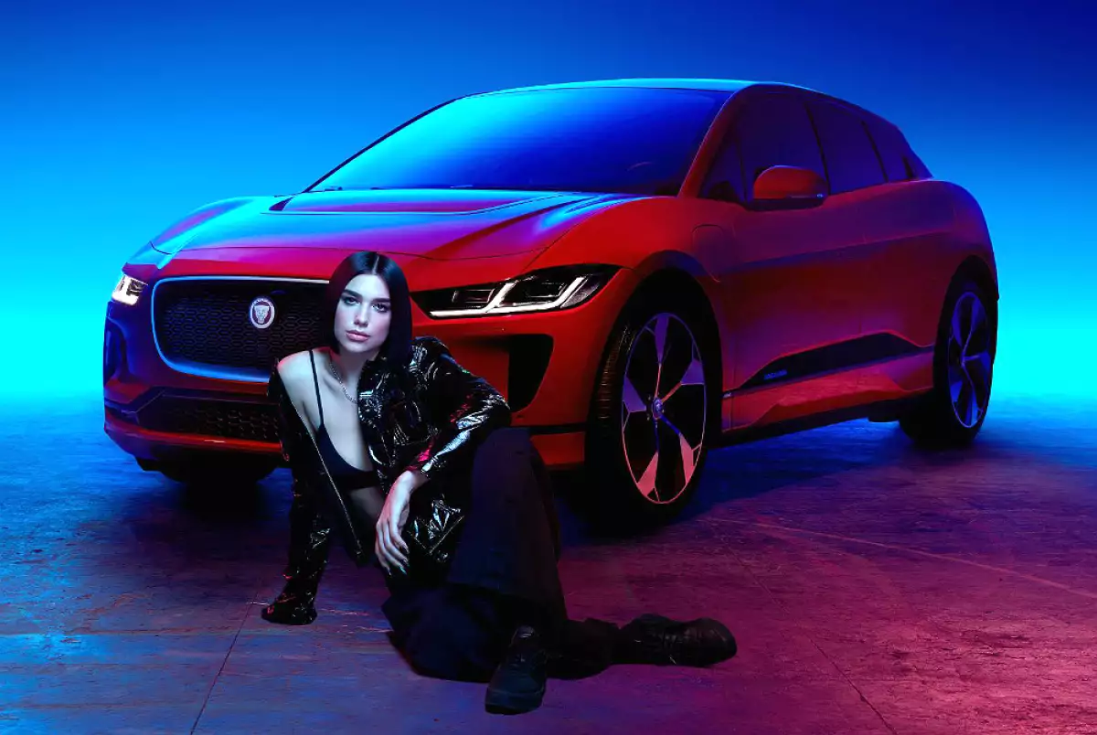 Jaguar Dua Lipa