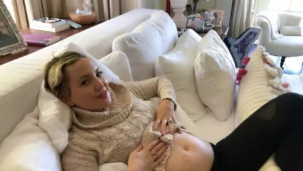 Kate Hudson comparte la primera foto de su hija