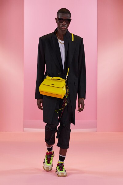 Dolce&Gabbana_DGDigitalShow2_Men'sCollection_DNA (1).jpg