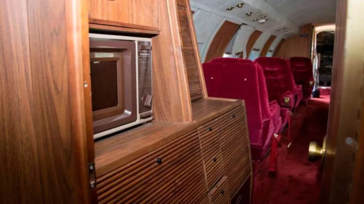 avion-elvis-presley.jpg