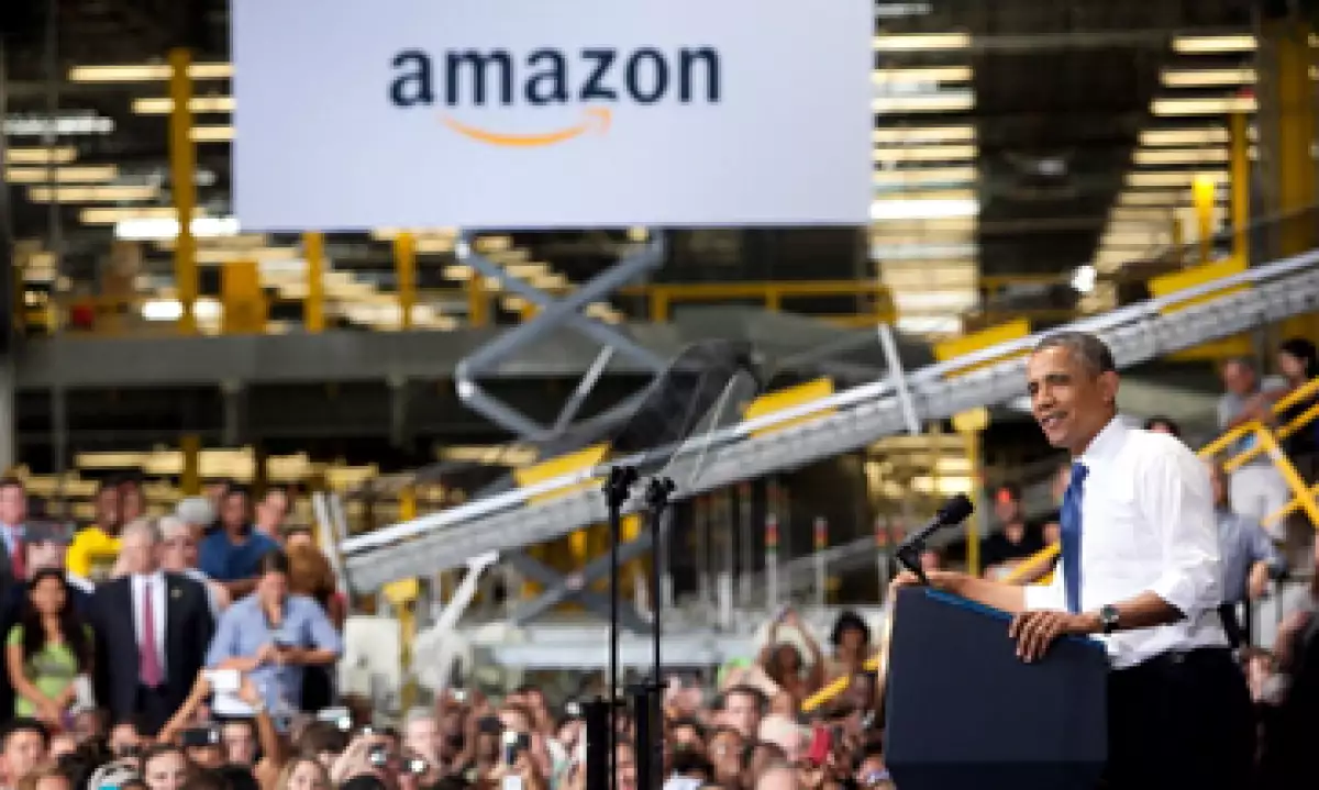 La acción de Amazon ha subido más de 40% este año, un precio casi 10 veces mayor que la cotización que debería tener, dice el estudio. (Foto: Getty Images)