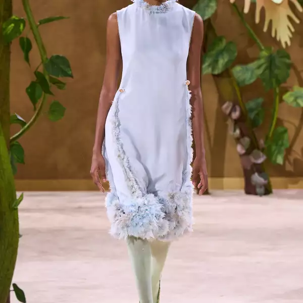 Chanel HC F26 043.jpg