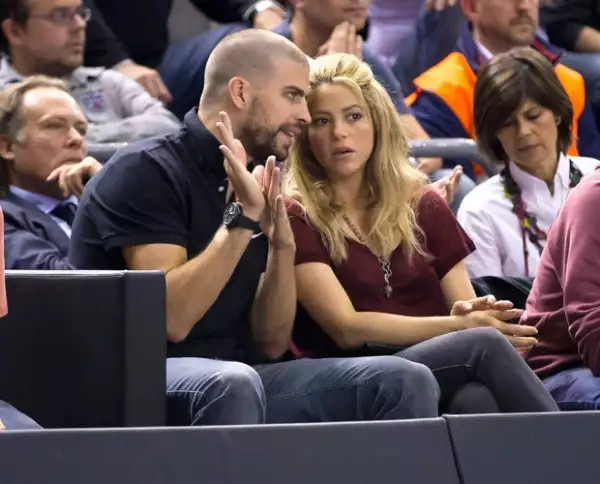 Antes de realizar su video "Can´t Remember to Forget You", Shakira pidió la opinión del futbolista.