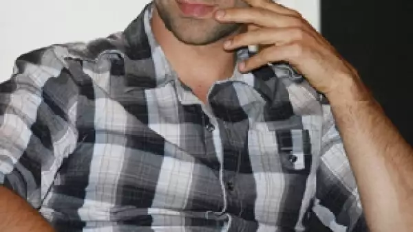 El cantante cumplirá este miércoles con las horas pendientes de su detención, por exceder en diciembre pasado los grados de alcohol permitidos para conducir.