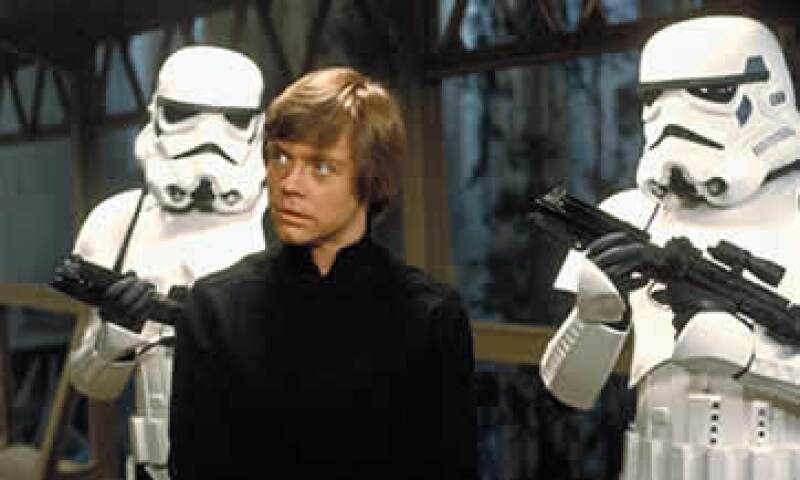 La saga de Star Wars acumula ingresos mundiales por más de 4,500 mdd. (Foto: Facebook/StarWars )