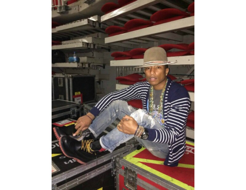 El look sport y ultra creativo de Pharrell encanta a todos por igual.