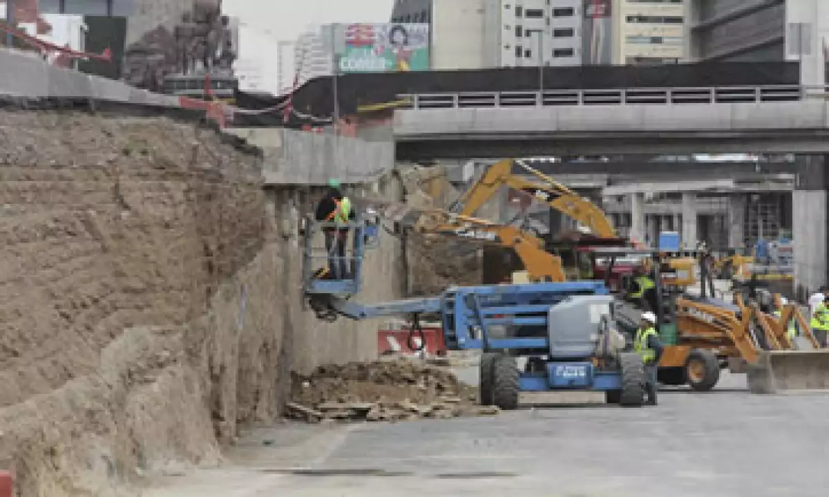 Tras la operación OHL mantiene el control en la filial del 56.14%. (Foto: Cuartoscuro )