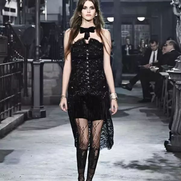 Chanel Metiers D´Art 2015/16.