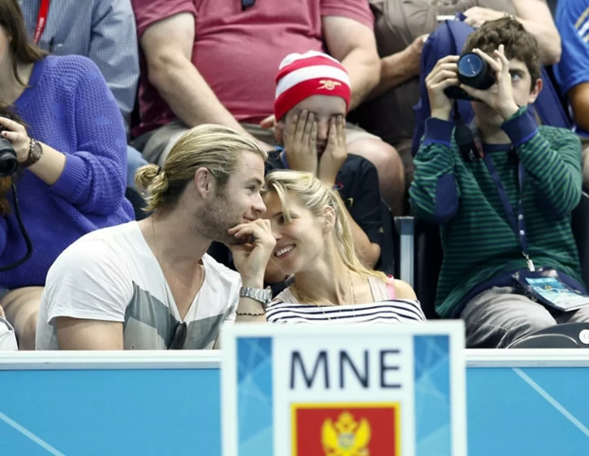 La pareja disfrutó de los cuartos de final del partido de Waterpolo, entre España y Montenegro.