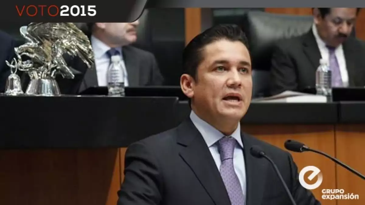 Senador Carlos Puente