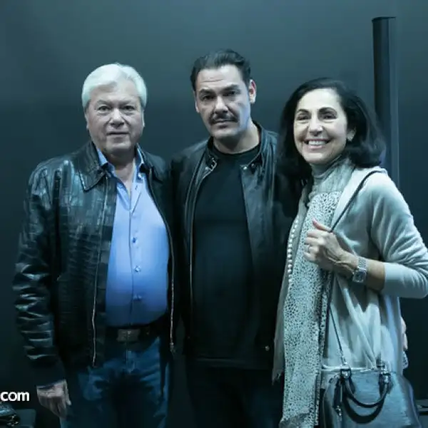 Carlos, Alex y Graciela Hank
