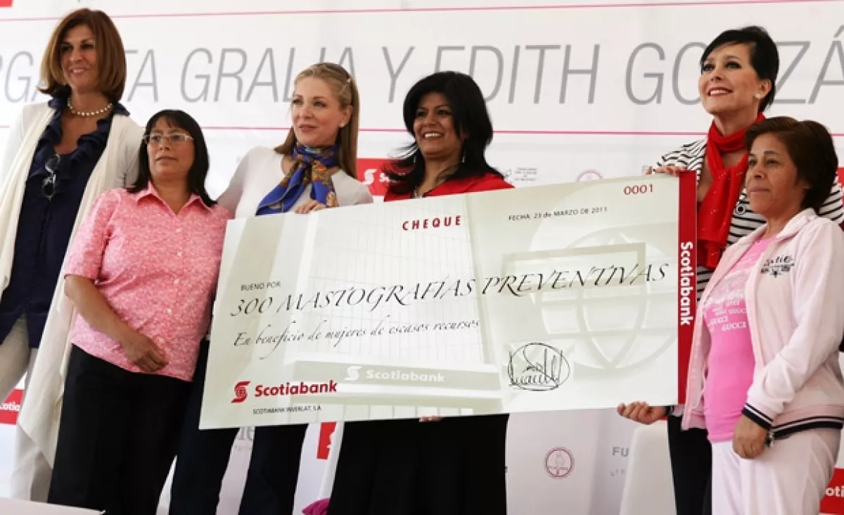 Las actrices se solidarizaron con las mujeres de Tlalmanalco.