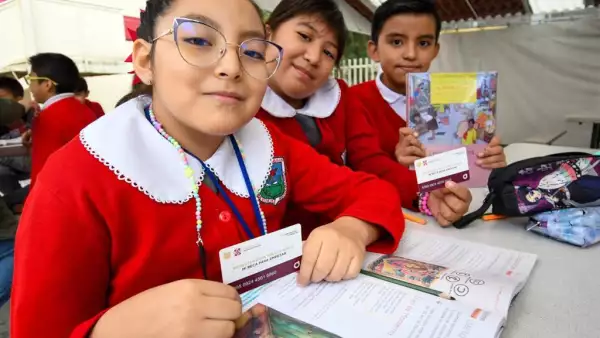 beca niños y niñas.jpeg