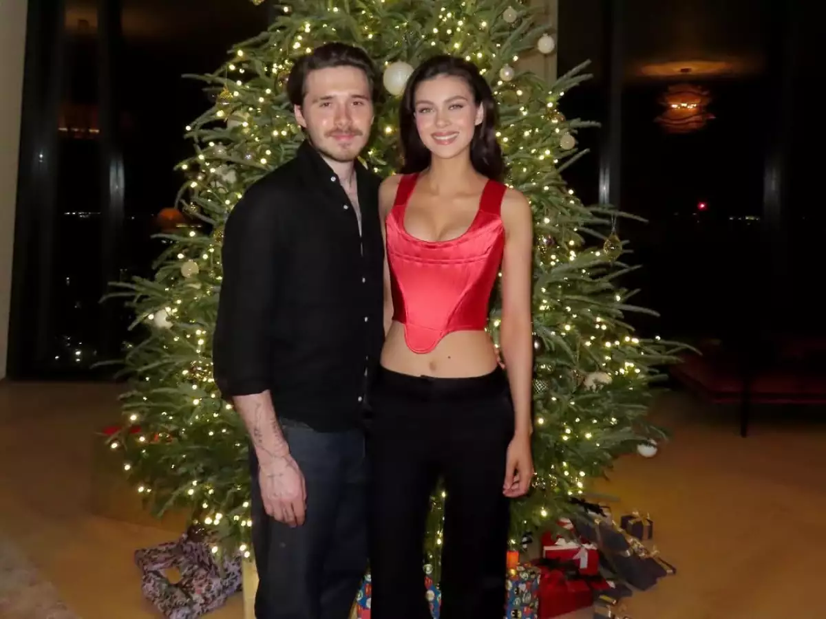 brooklyn-beckham-nicola-peltz.jpg