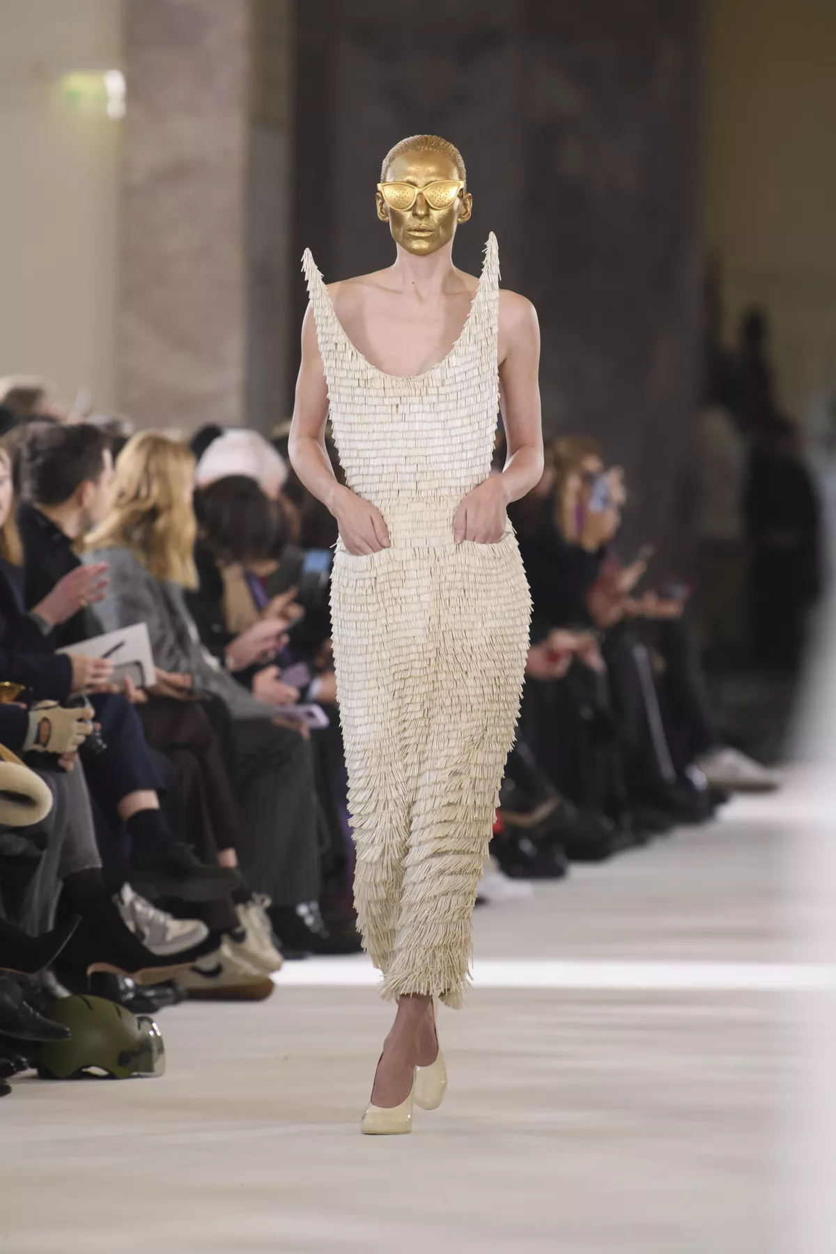 Schiaparelli HC PO S23 007.jpg