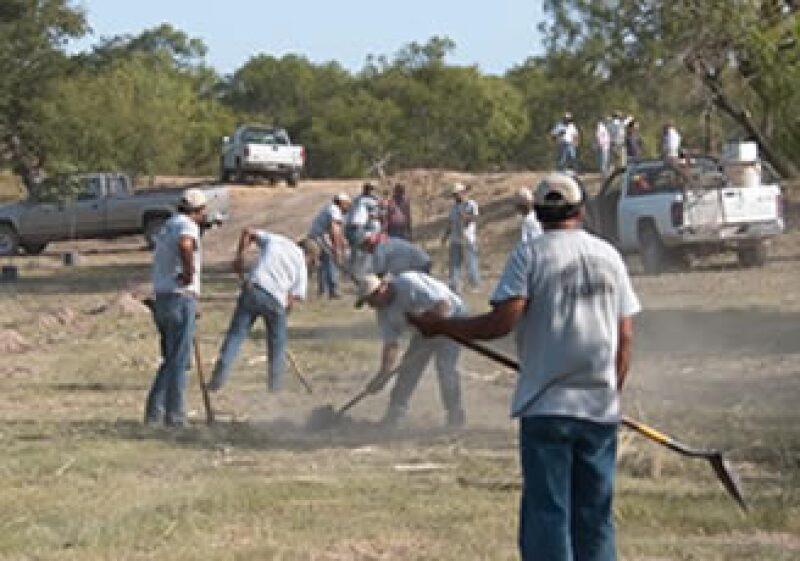 El Muro Verde contemplaba la plantación de más de 400,000 árboles a lo largo de los 350 kilómetros de frontera Coahuila. (Foto: Cortesía Gobierno de Coahuila)