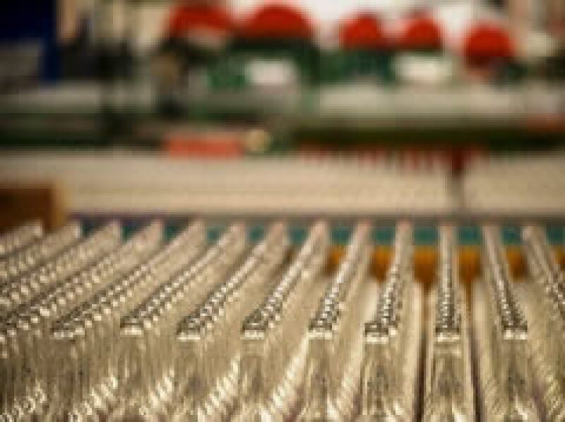 Las manufacturas serán más golpeadas en 2009. (Foto: Archivo))