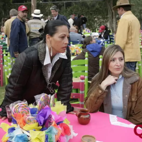 Liliana Nava, Yolanda Ramírez