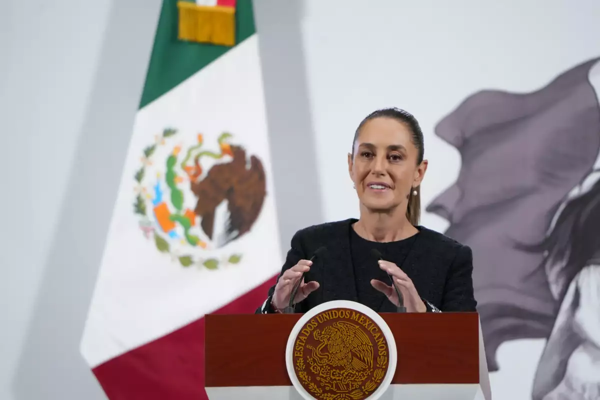 Sheinbaum-mañanera-hijos-amlo.jpeg