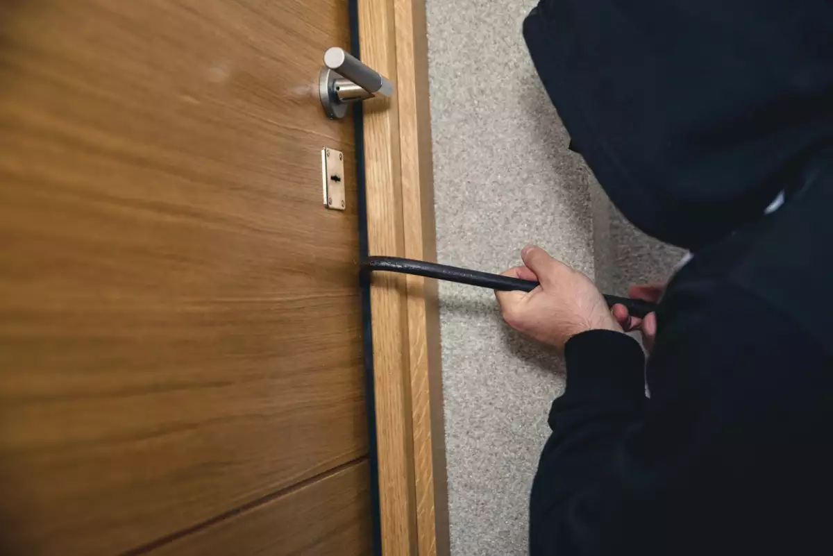 Cómo lidiar con la invasión de vivienda: ¿Qué hacer si ocupan tu casa de manera ilegal?