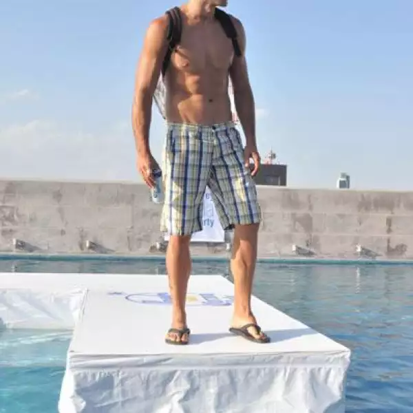 Parador Corona Light