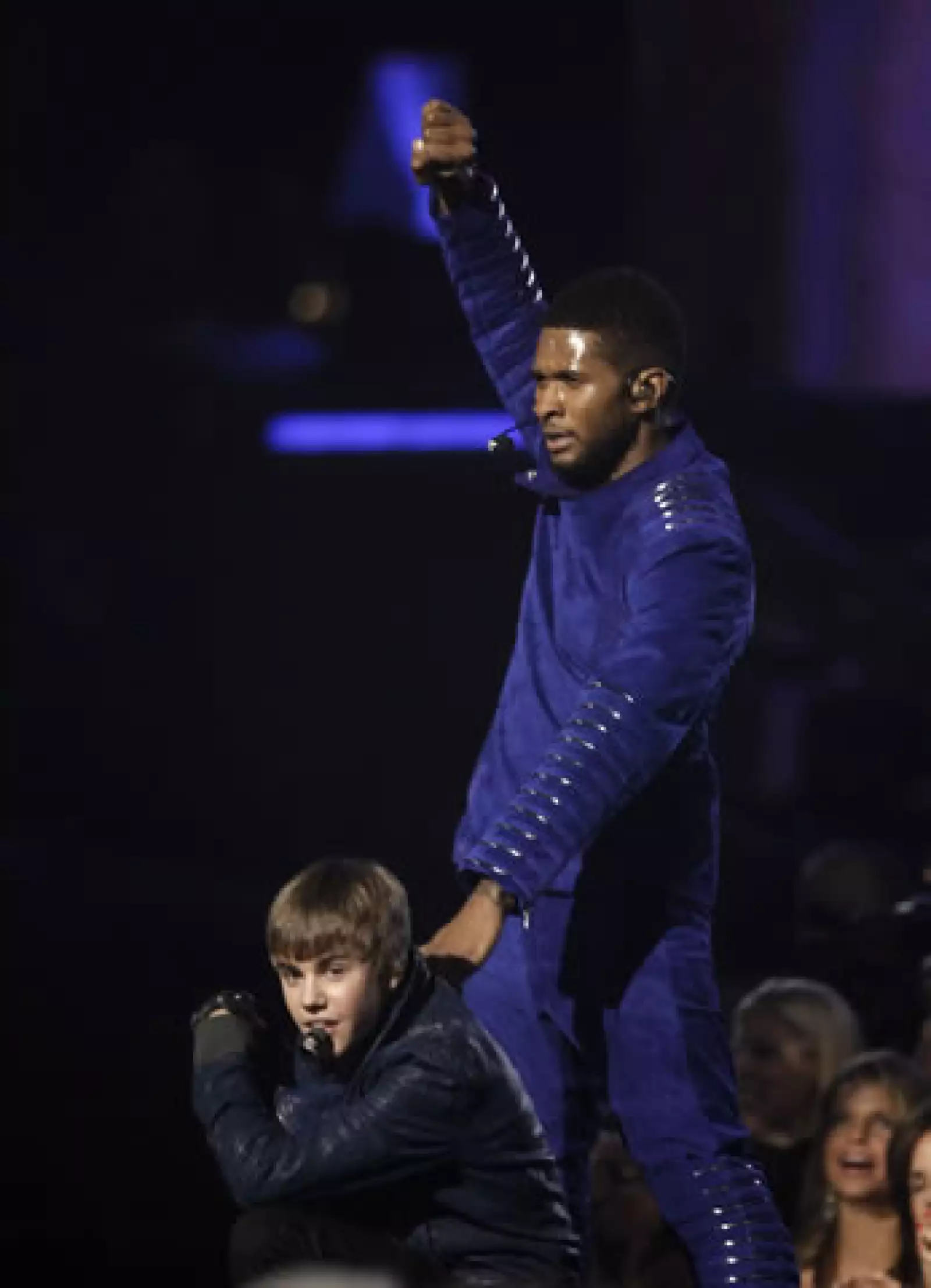 Justin Bieber, Usher