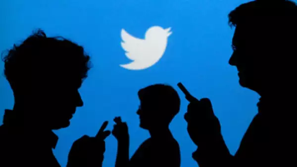 Elon Musk analiza incluir el botón de editar en Twitter