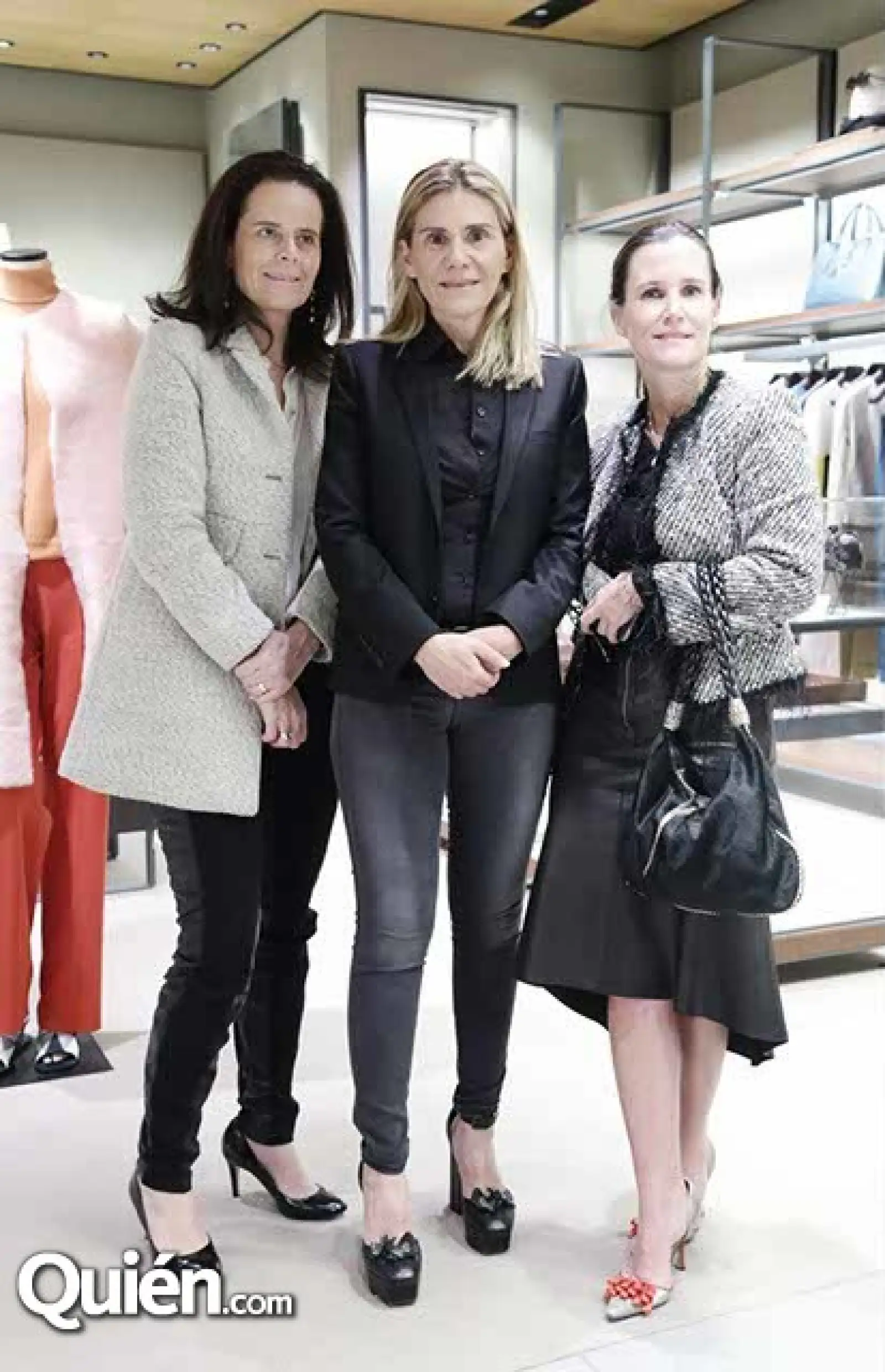 Ana Rovira,María Blanco y Erika Larregui