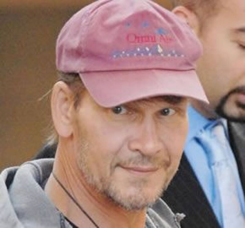 El actor dijo que su estado de salud está mejor, después de haberse internado hace algunos días.