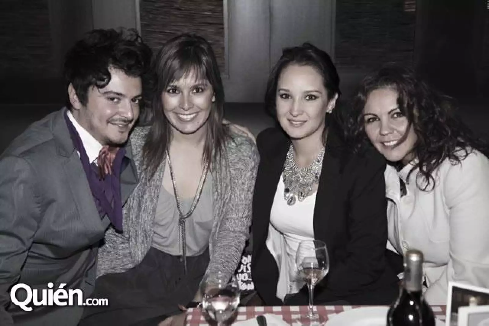 Poncho Plascencia,Fernanda Villalobos,Daniela Plascencia,Marisol García
