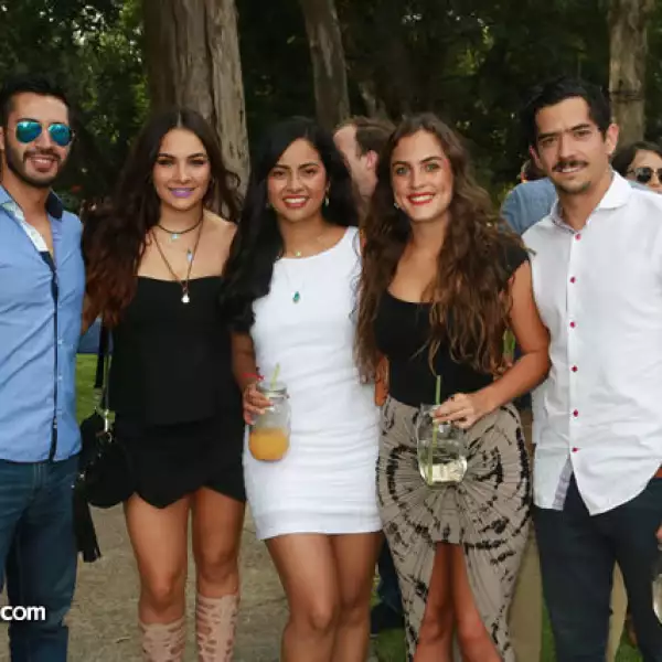 Israel Tapia,Mariana Vera,Ana Paula del Toro,Marifer Mónaco y Daniel Bernal