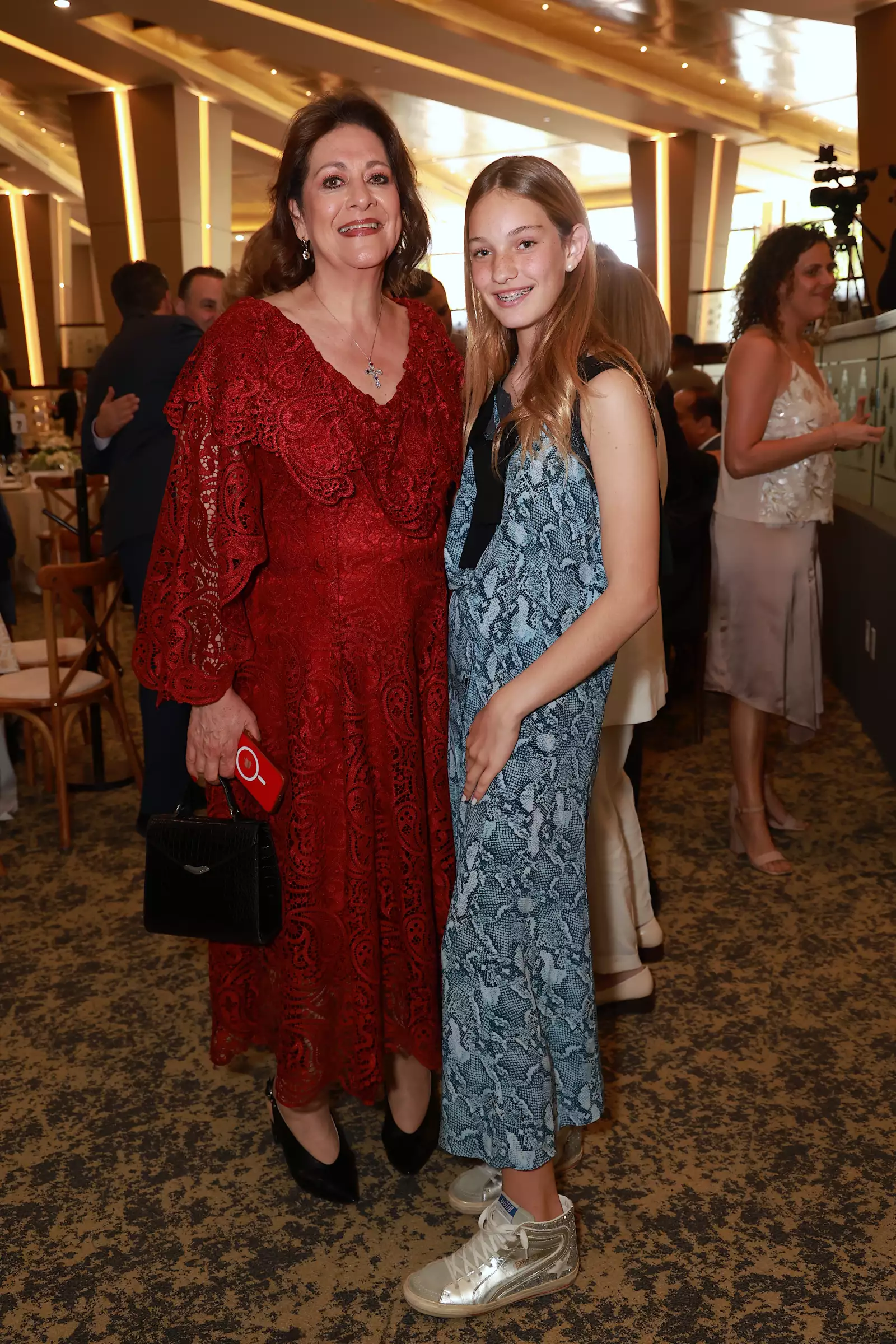 Lili y Luciana Checa