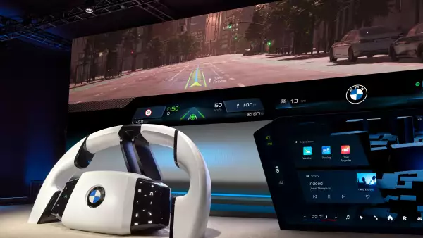 Los autos del futuro serán definidos por su software, y BMW lo sabe