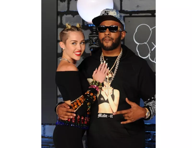 Todo parece indicar que la cantante y el productor musical Mike WiLL Made It mantienen una relación muy estrecha.