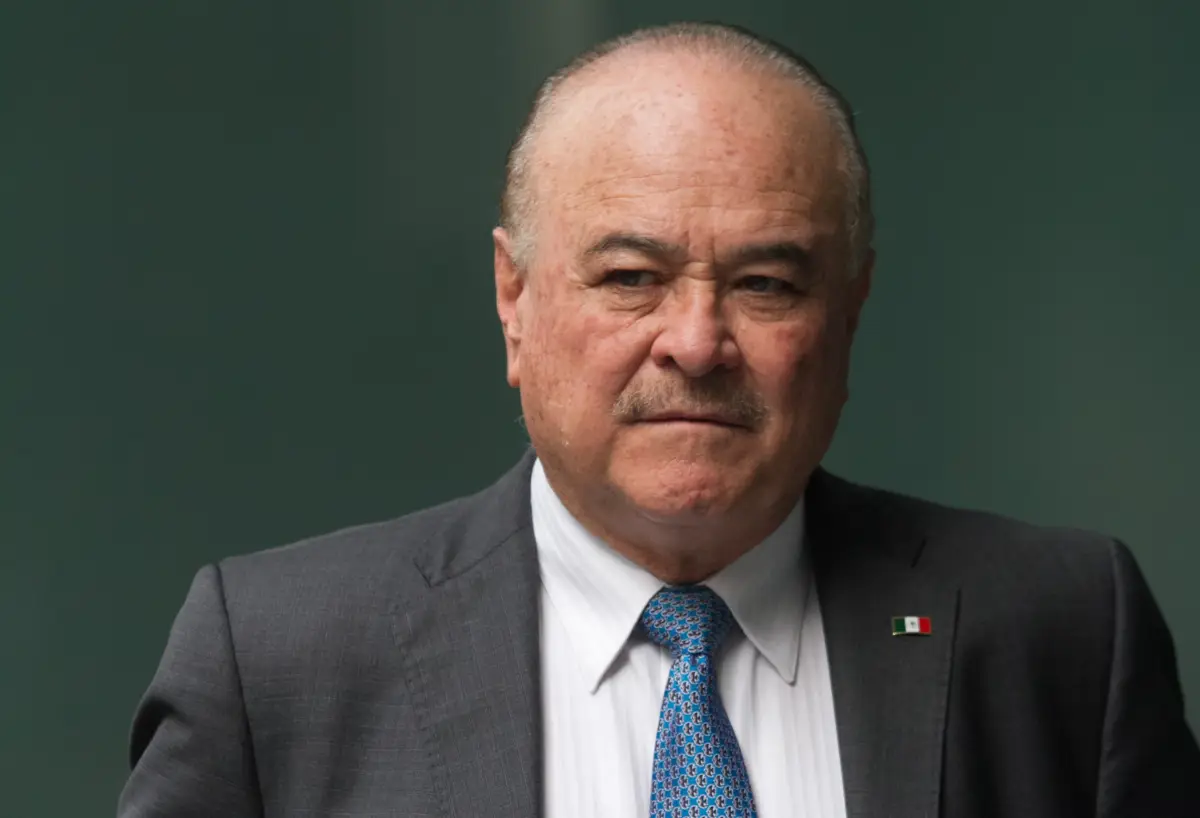 Ernesto  Ruffo.png