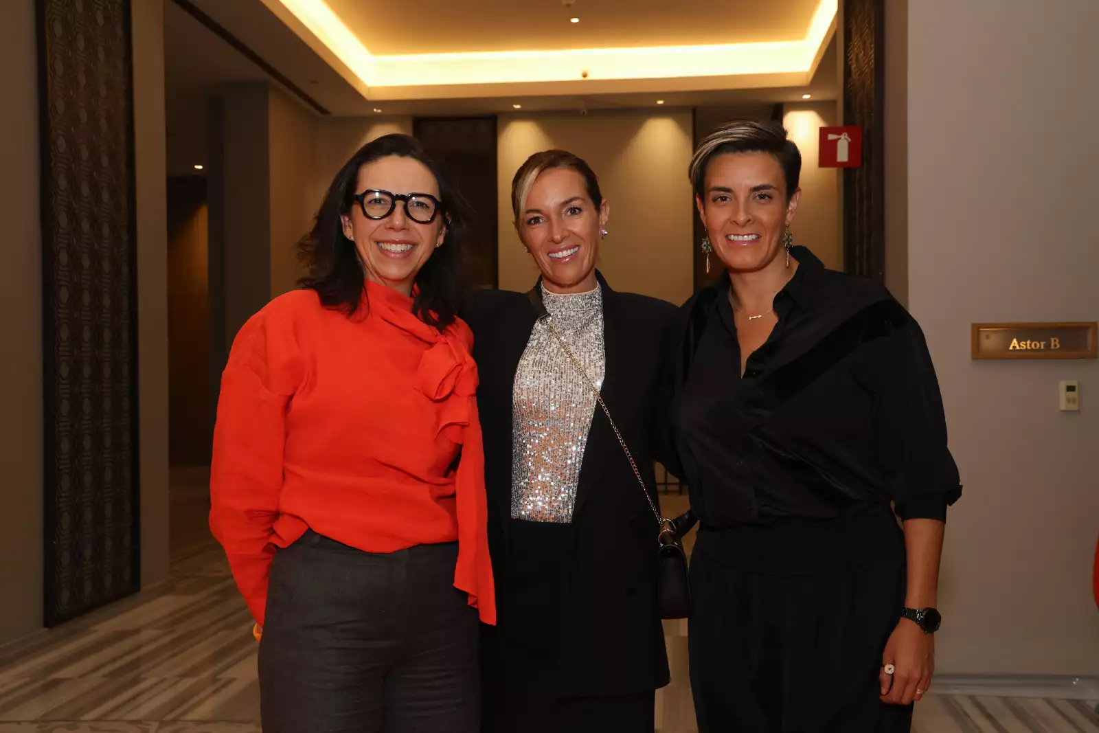 Laura Manzo , Paulina Greenham y Karla Lara