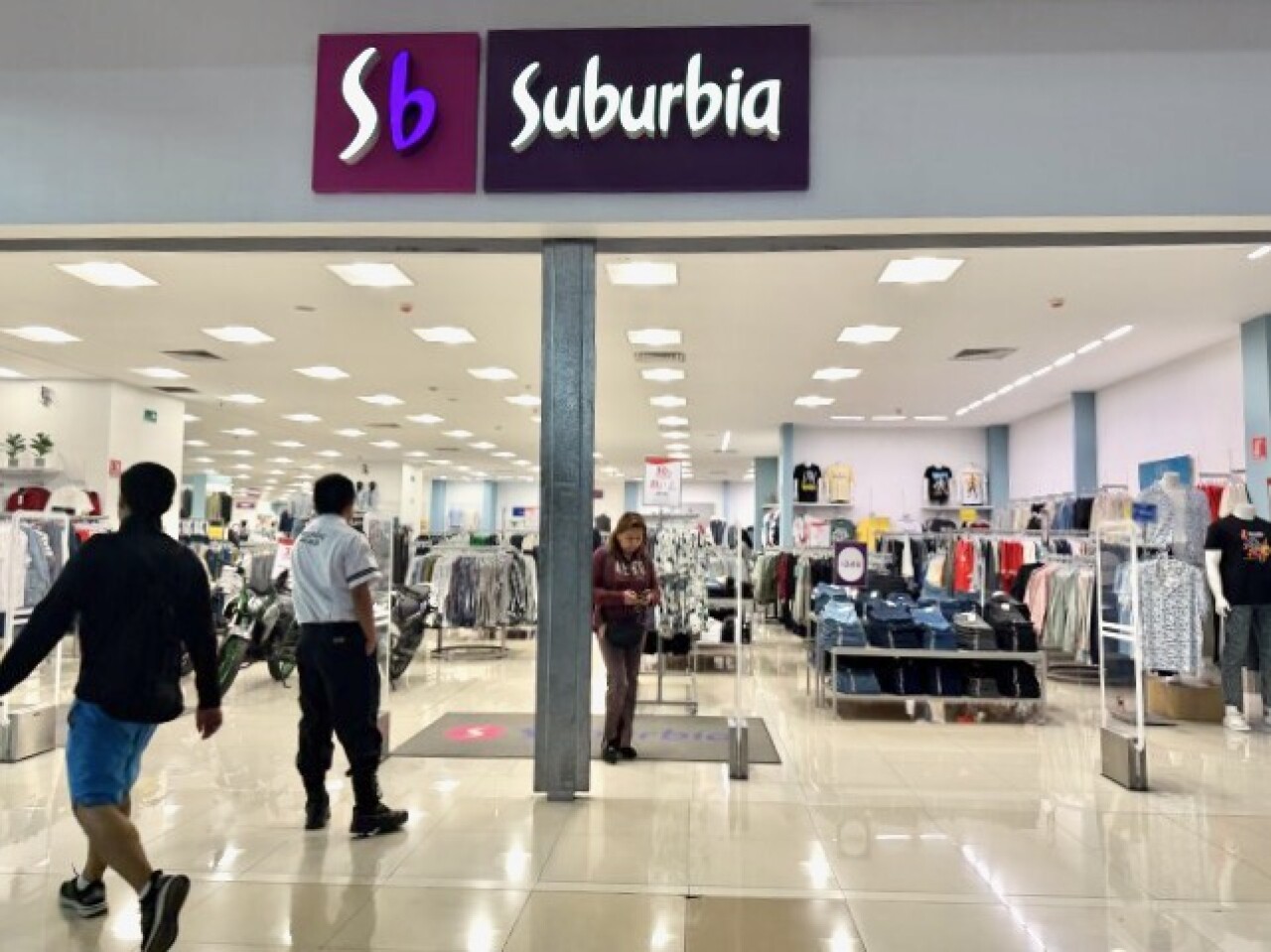 Liverpool expande su crédito masivo con minipagos en Suburbia y alcanza 200,000 cuentas activas