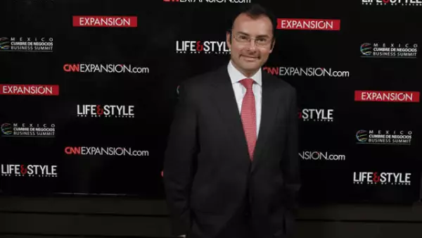 Diputado del Partido Revolucionario Institucional (PRI), y Presidente de la Comisión de Presupuesto y Cuenta Pública.