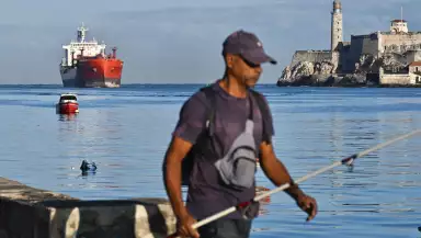 Pastorita, un petrolero de GLP/químico que navega bajo la bandera de Cuba, llega al puerto de La Habana el 9 de febrero de 2026.