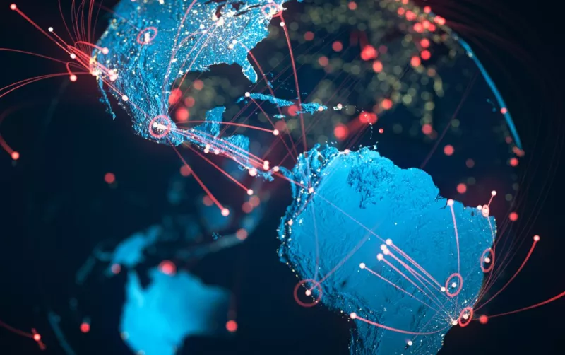 Latinoamérica adopta Inteligencia Artificial... con tecnología prestada