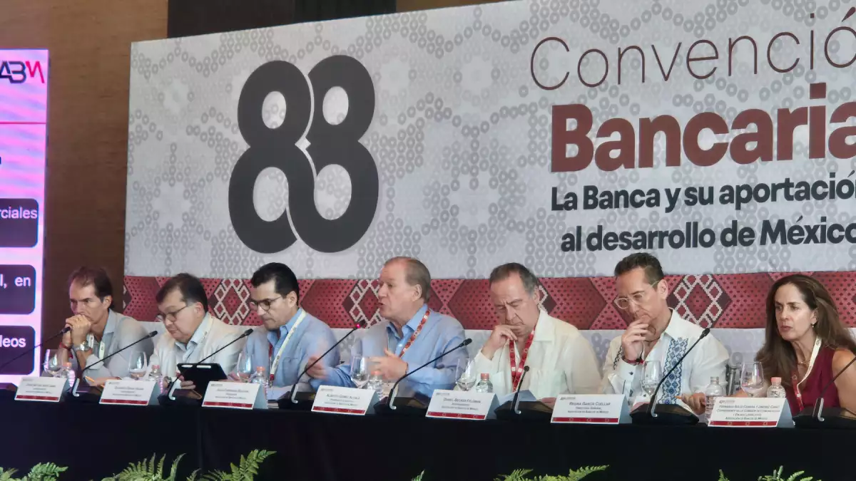 Convención bancaria 2025: Banqueros ven 'inicios' de desaceleración del crédito