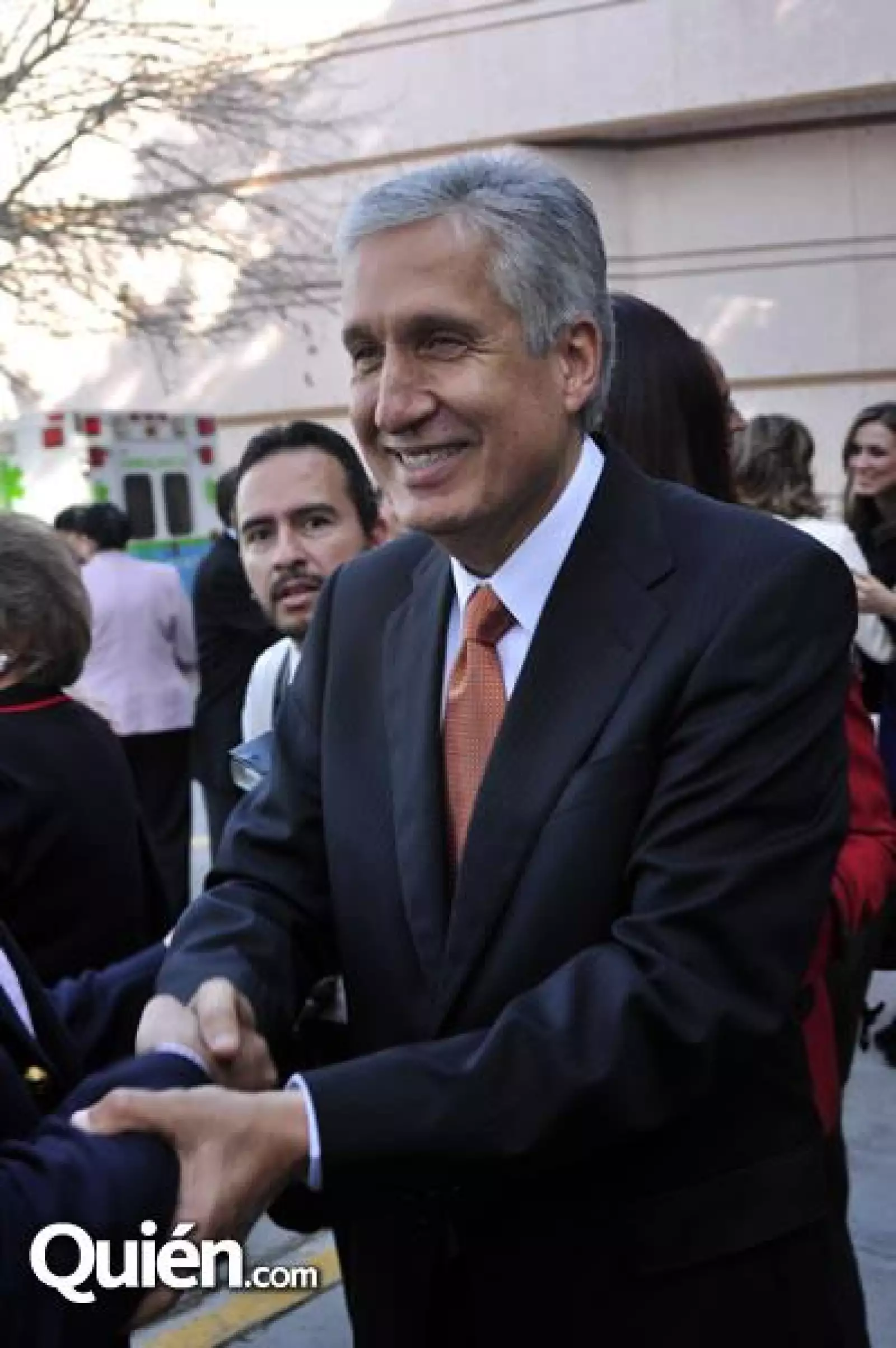 Profesor David Noel Ramírez