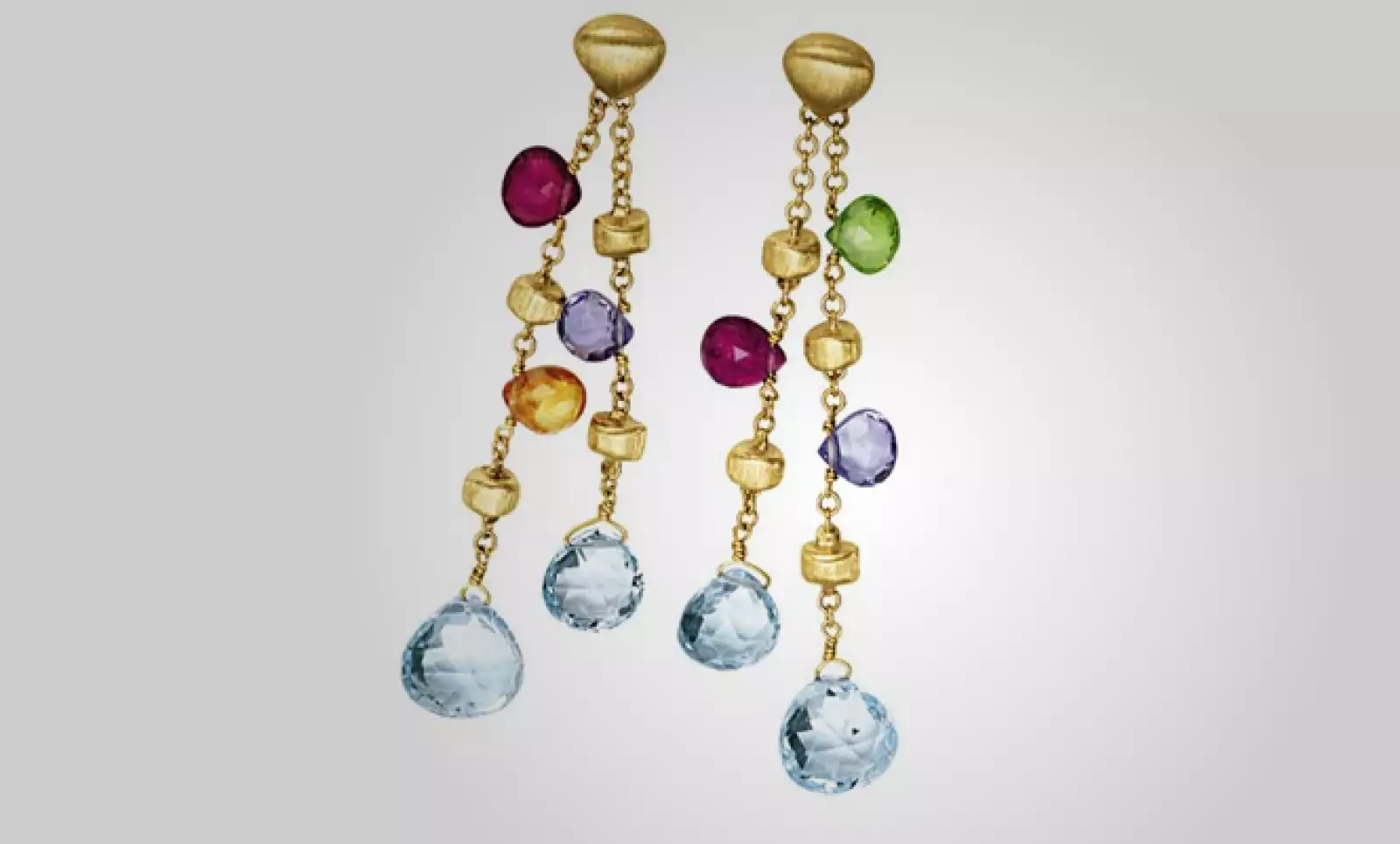 Marco Bicego diseñó este juego de aretes Jaipur, con detalles de piedras preciosas y oro.