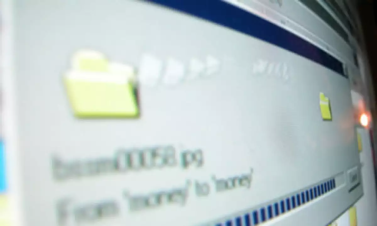 Robert Bennett, abogado que ayudó a Bill Clinton contra las acusaciones de acoso sexual, se sumará a la defensa de Megaupload. (Foto: Thinkstock)