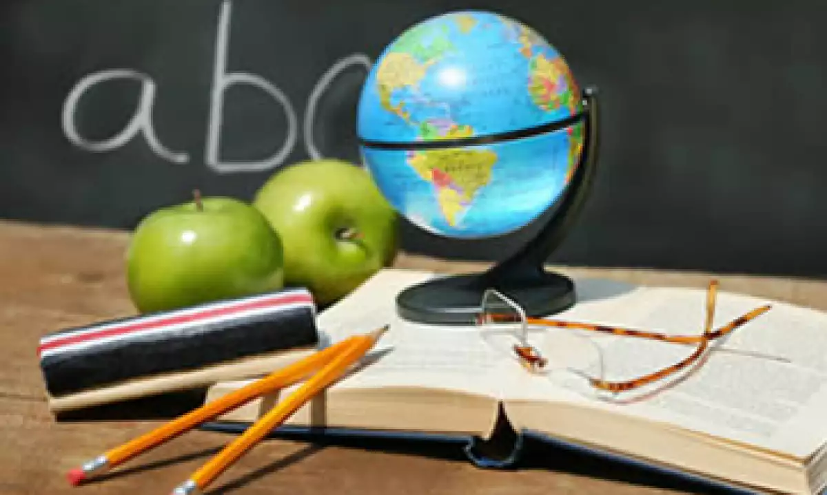 semanal podrás aprovechar las promociones de descuento que muchas escuelas ofrecen si pagas anticipadamente. (Foto: Archivo)